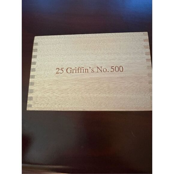 The Griffin's No. 500 Wooden Cigar Box, Empty, Sliding Lid, Great Condition - Picture 2 of 8